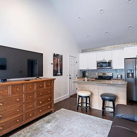 Guest House - 1 Bedroom North Salt Lake Stay Bountiful Exterior foto