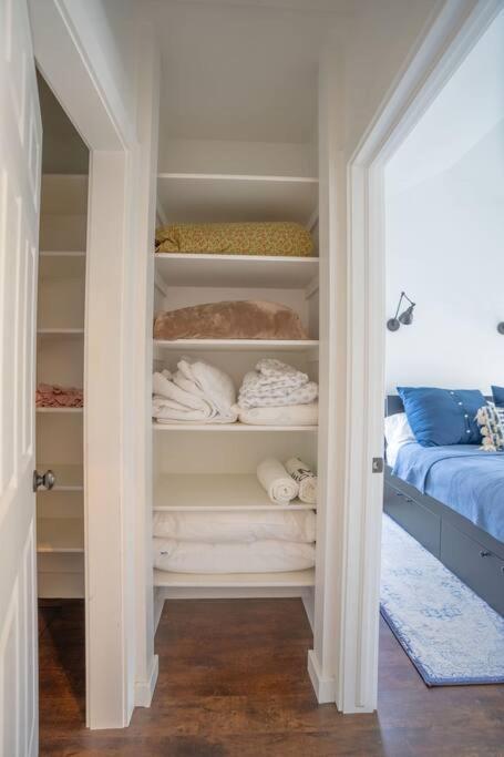 - 1 Bedroom North Salt