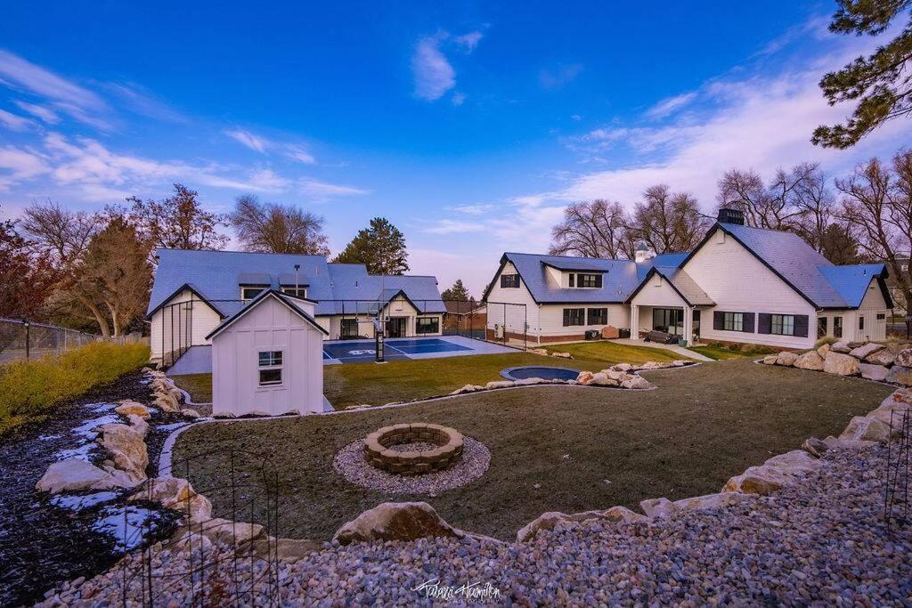 - 1 Bedroom North Salt Villa *